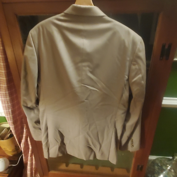 Joseph by Jos. A Banks Tan Suit - Picture 3 of 3